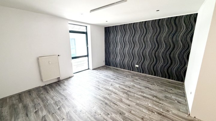 Attraktive Gewerbeeinheit über zwei Ebenen im Stadtzentrum von Merzig