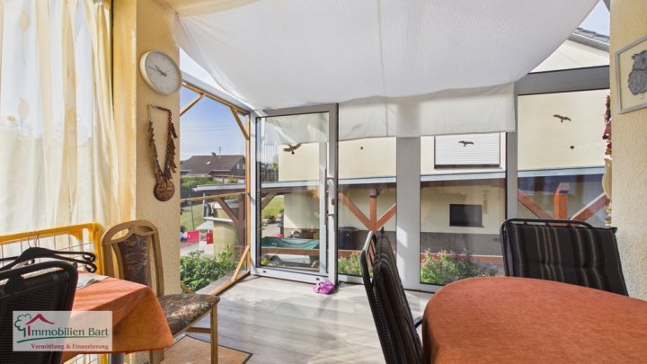 ORSCHOLZ: WOHNHAUS MIT 4 SCHLAFZ., GR. GARAGE, GARTEN IN TOP WOHNLAGE!