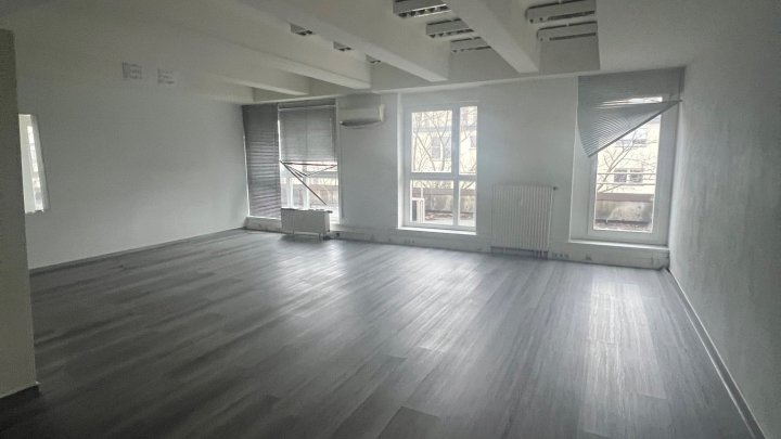 Moderne große Büro- oder Praxisräume (62) im Stadtzentrum von Saarlouis - Ihr neuer Arbeitsplatz!