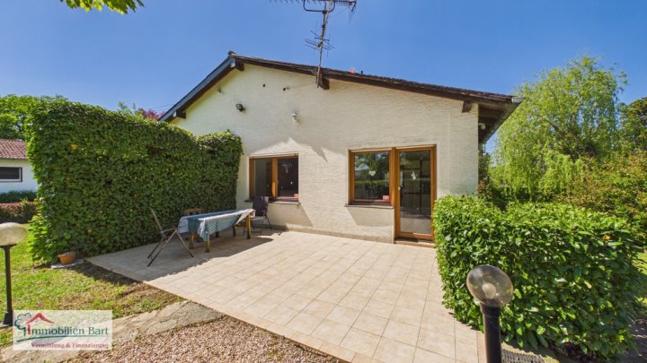 GRENZE L-REMICH: WOHNHAUS MIT 4 SCHLAFZIMMERN IN TOP-WOHNLAGE MIT PARK-ÄHNLICHEM GARTEN!