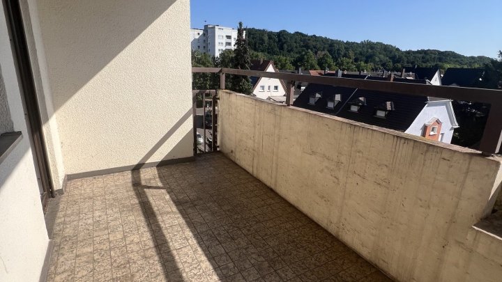 Große Eigentumswohnung mit 2 Balkonen in Dillingen zu verkaufen