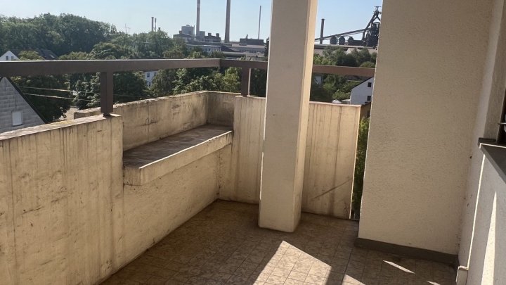 Große Eigentumswohnung mit 2 Balkonen in Dillingen zu verkaufen