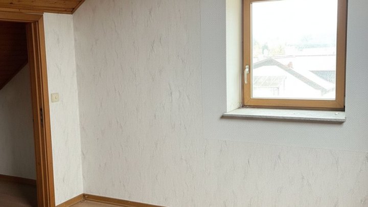 Renovierungsbedürftiges 1- Familienhaus in Wadgassen  mit viel Potenzial