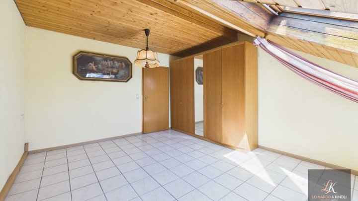 Ein-/Zweifamilienhaus mit großem Gestaltungspotenzial in Völklingen-Luisenthal