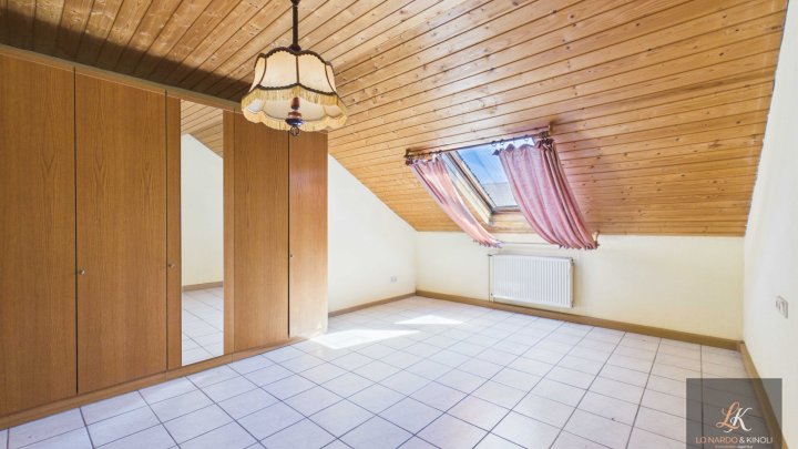 Ein-/Zweifamilienhaus mit großem Gestaltungspotenzial in Völklingen-Luisenthal