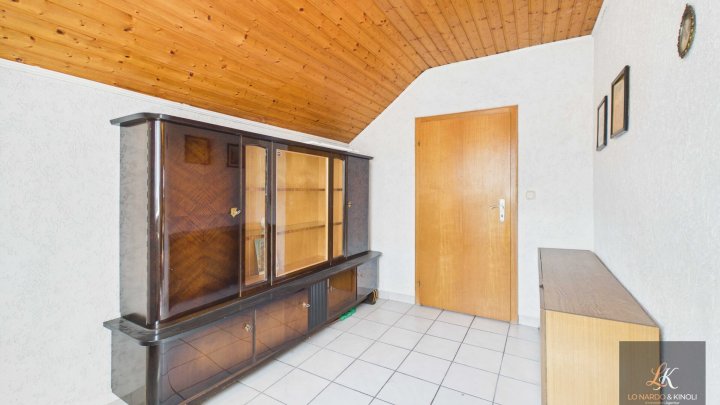 Ein-/Zweifamilienhaus mit großem Gestaltungspotenzial in Völklingen-Luisenthal