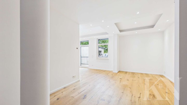 Moderne 3-Zimmer-Wohnung mit Balkon und offenem Wohnbereich