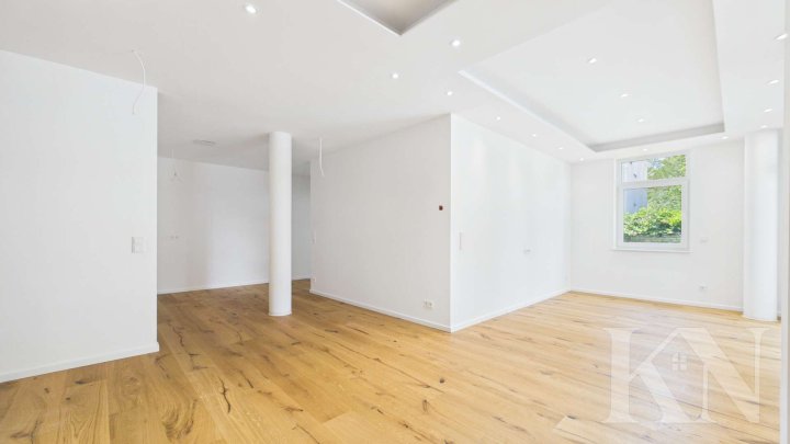 Moderne 3-Zimmer-Wohnung mit Balkon und offenem Wohnbereich