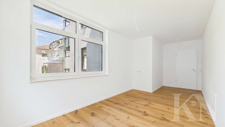 Moderne 3-Zimmer-Wohnung mit Balkon und offenem Wohnbereich