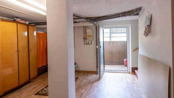 Familienglück auf einer Ebene | Freistehender Bungalow mit großem Garten