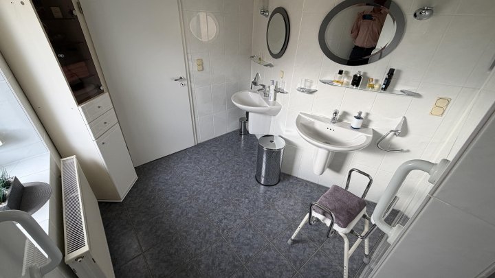 Viel Platz für die ganze Familie – 1-2 FH Wohnhaus mit Entwicklungspotenzial in Theley