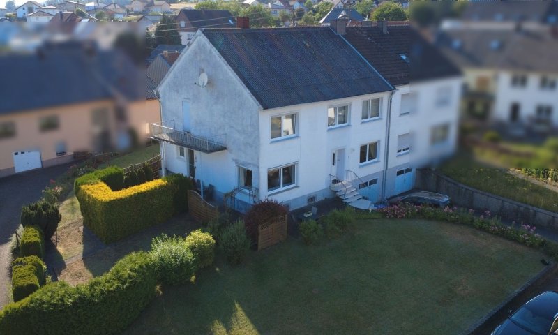 Viel Platz für die ganze Familie – 1-2 FH Wohnhaus mit Entwicklungspotenzial in Theley