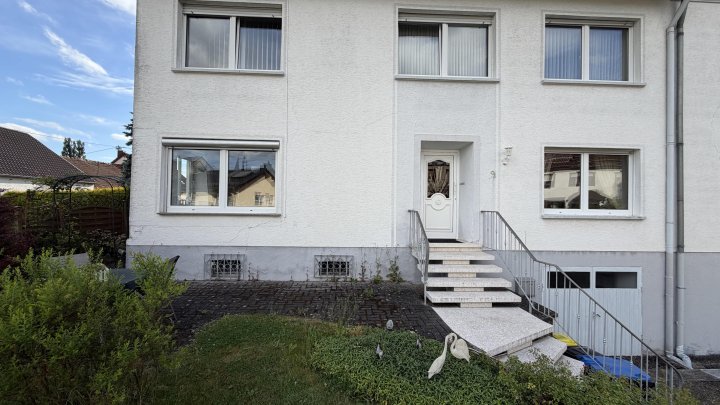 Viel Platz für die ganze Familie – 1-2 FH Wohnhaus mit Entwicklungspotenzial in Theley