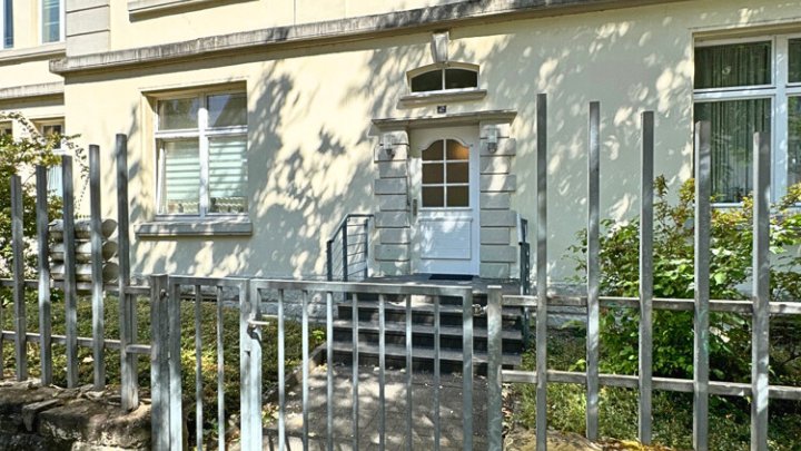 2 ZKB Wohnung mit EBK und Stellplatz, sanierter Altbau in St. Arnual