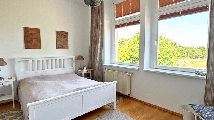 2 ZKB Wohnung mit EBK und Stellplatz, sanierter Altbau in St. Arnual