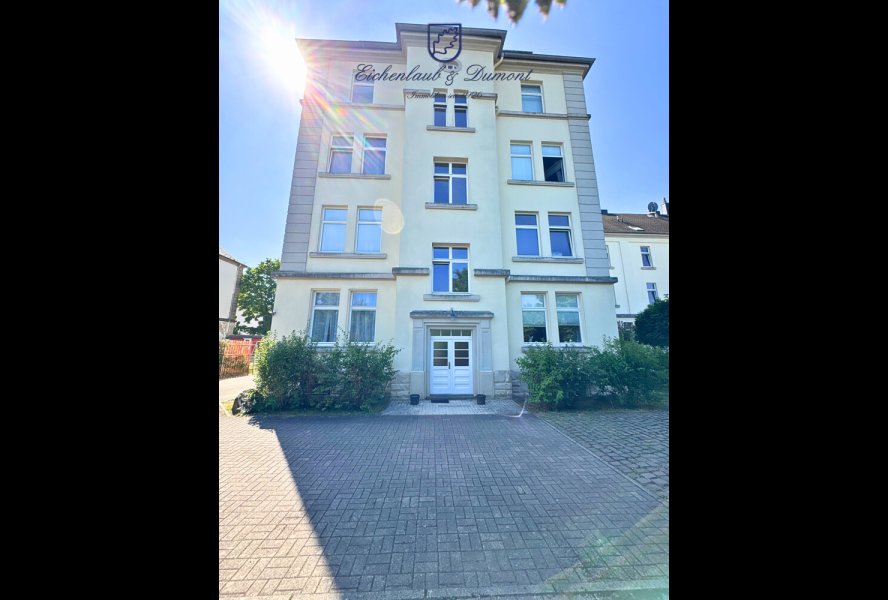 Gebäuderückseite