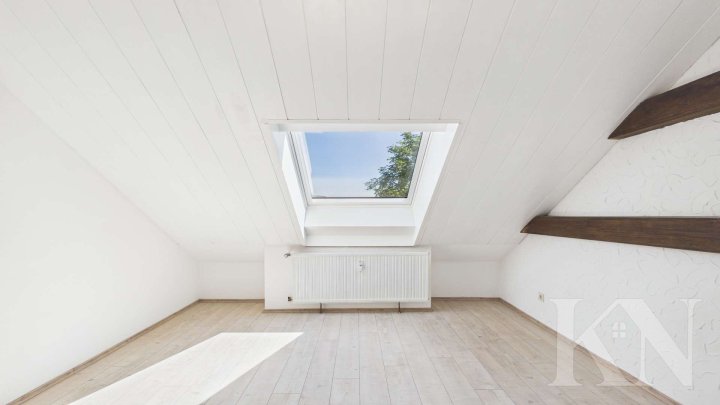 Ideal für Eigennutzer & Kapitalanleger – 2-ZKB mit Loggia im energetisch sanierten Mehrfamilienhaus