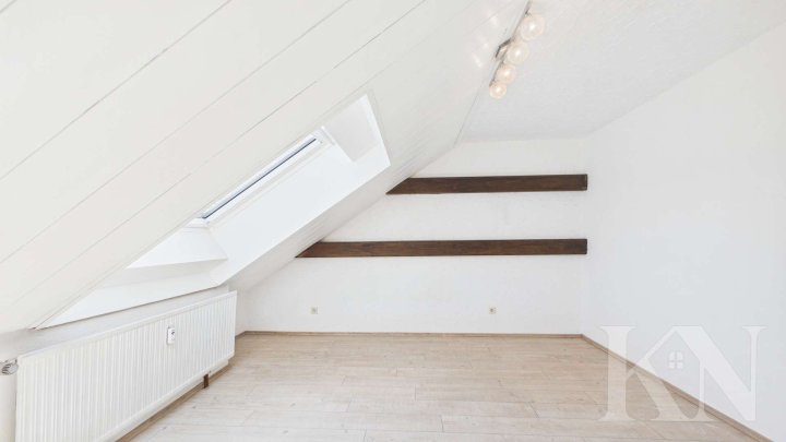 Ideal für Eigennutzer & Kapitalanleger – 2-ZKB mit Loggia im energetisch sanierten Mehrfamilienhaus