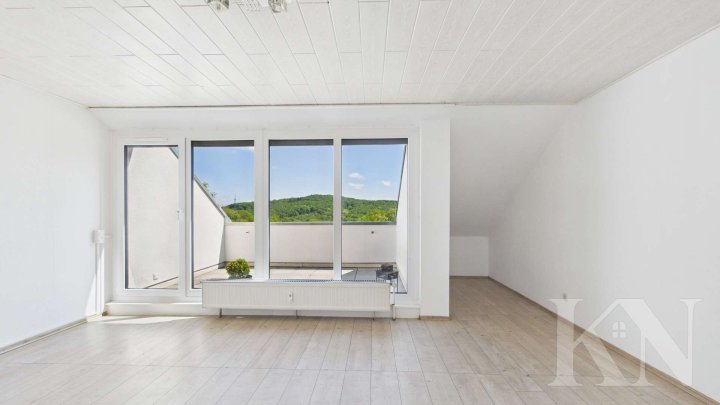 Ideal für Eigennutzer & Kapitalanleger – 2-ZKB mit Loggia im energetisch sanierten Mehrfamilienhaus