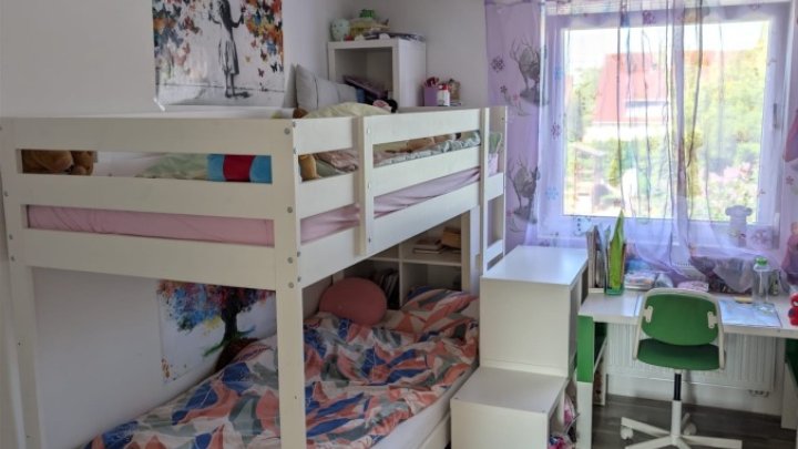 Attraktive Maisonette-Wohnung mit Terrasse, Garten und Einbauküche