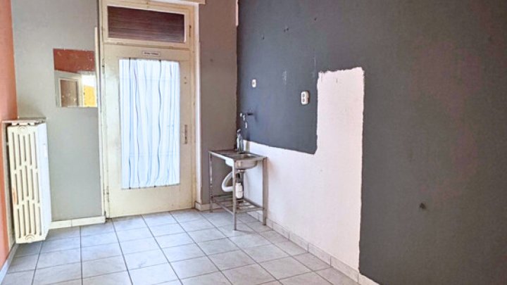 Wohn- und Geschäftshaus, zentrale Lage von Dillingen, rund 528m² Gesamtfläche