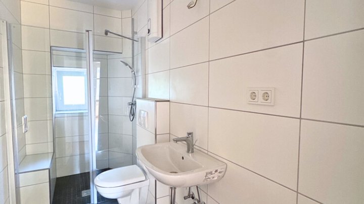 Erstbezug - Sanierte 2-ZKB Erdgeschosswohnung in toller Lage am oberen Rastpfuhl