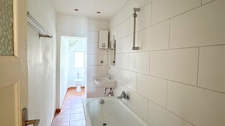 Helle und gepflegte 2-ZKB-Altbauwohnung im Nauwieser Viertel