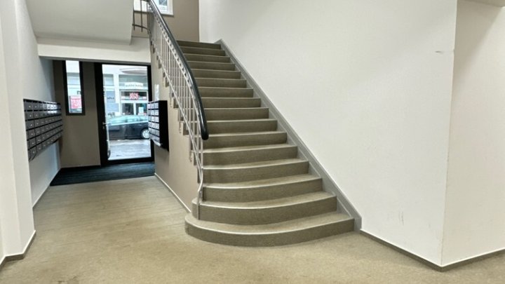 Sanierte 1-ZKB mit EBK am Beethovenplatz, perfekte City-Lage