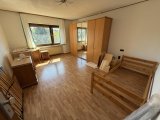 Erdgeschoss Wohnung (Rechts) Schlafzimmer
