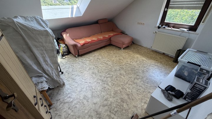Viel Platz für Ihre Pläne: Mehrfamilienhaus mit 5 Wohneinheiten & Ausbaupotenzial in ruhiger Lage von Berglicht