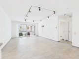 Wohn- und Esszimmer mit Loggia
