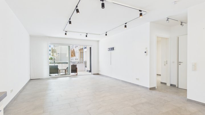Moderne Eigentumswohnung mit Loggia und Tiefgaragenstellplatz in zentraler Lage von Saarlouis