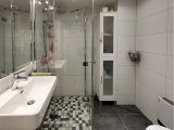 EG 2008 renoviertes Bad mit bodengleicher Dusche