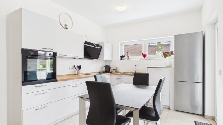 Barrierefreie Wohnung mit Balkon und Stellplatz in gefragter Lage von Wallerfangen zu verkaufen