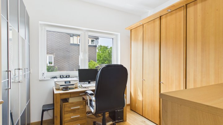 Barrierefreie Wohnung mit Balkon und Stellplatz in gefragter Lage von Wallerfangen zu verkaufen