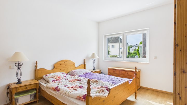 Barrierefreie Wohnung mit Balkon und Stellplatz in gefragter Lage von Wallerfangen zu verkaufen