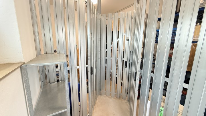Barrierefreie Wohnung mit Balkon und Stellplatz in gefragter Lage von Wallerfangen zu verkaufen
