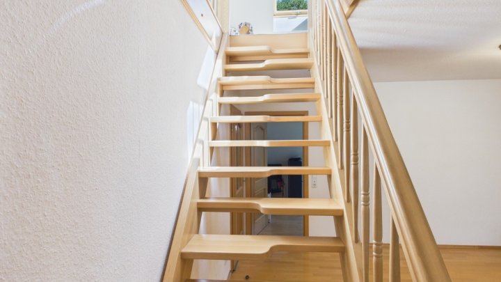Zweifamilienhaus als Doppelhaushälfte in Saarbrücken-Güdingen  zu verkaufen.
