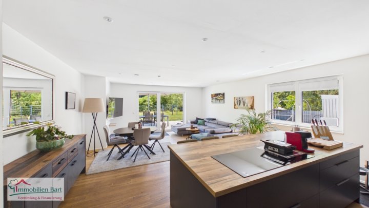 GRENZE LUXEMBURG:

MODERNES UND GROßZÜGIGES ZUHAUSE MIT EINLIEGERWOHNUNG UND DOPPELGARAGE!