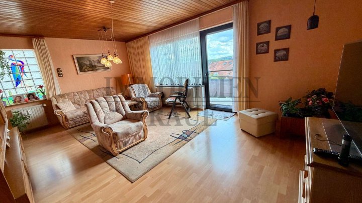 EIN HAUS, VIELE MÖGLICHKEITEN - MIT GARAGE UND GARTEN IN FRIEDRICHSTHAL - SOFORT FREI
