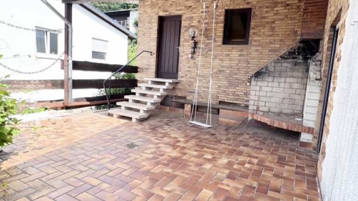 Freistehender Splitlevel-Bungalow in Top-Lage von Spiesen-Elversberg!