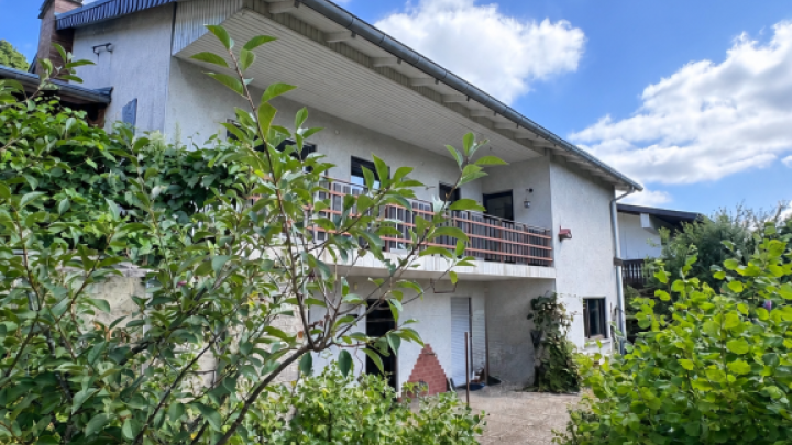 Freistehender Split-Level-Bungalow in Top-Lage von Spiesen-Elversberg!