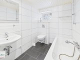 Badezimmer mit Wanne