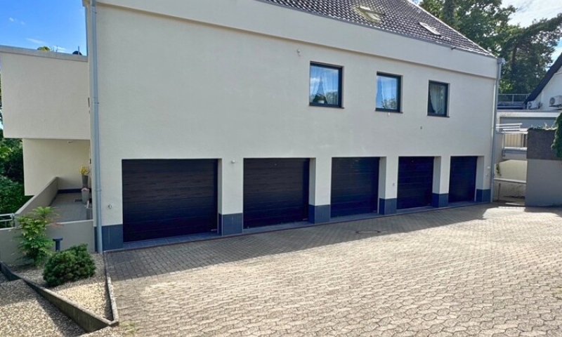 Wohnung/Büro mit eigenem Eingang in Spitzen-Lage auf dem Rotenbühl