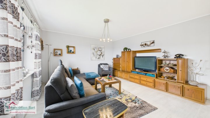 METTLACH-NOHN: 5 SCHLAFZIMMER / MEHRGENERATIONEN-WOHNEN MÖGLICH / GARAGE / GARTEN!
