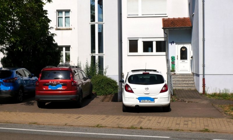 Kapitalanlage mit Potenzial: Mehrfamilienhaus in guter Lage von Rehlingen
