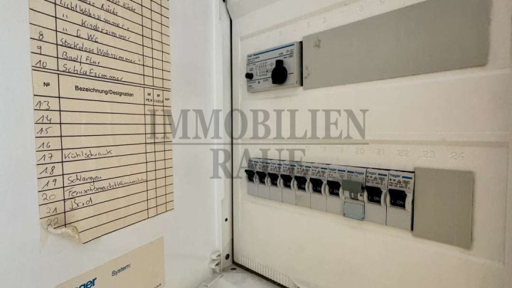 SCHÖNE WOHNUNG MIT TERRASSE UND GARTEN SOWIE TG-STELLPLATZ - SOFORT FREI