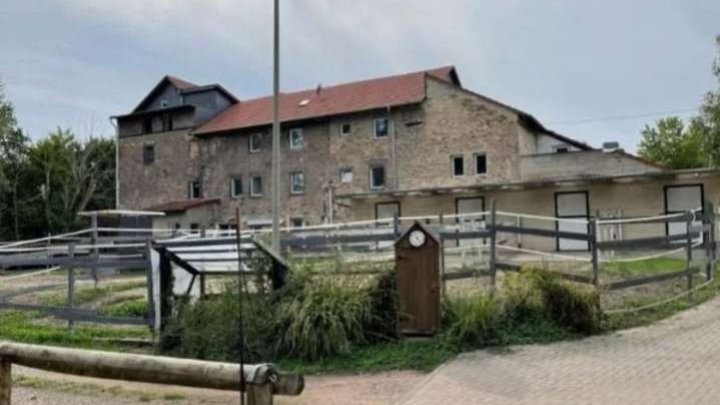 Prestigeträchtige Anlageimmobilie im Grünen und der Möglichkeit zur Pferdehaltung