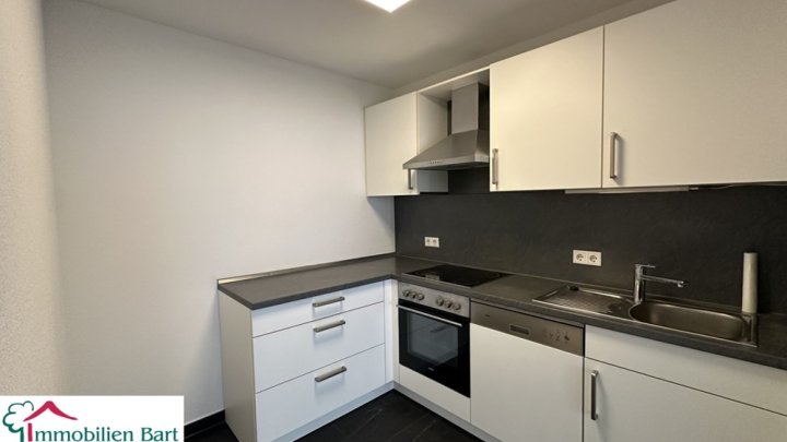 SOFORT FREI: MODERNE WOHNUNG MIT LOGGIA & KFZ-STELLPLATZ IN MERZIG!