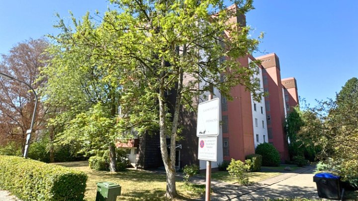 Helle 2,5-ZKB-Wohnung mit Balkon und schönem Weitblick